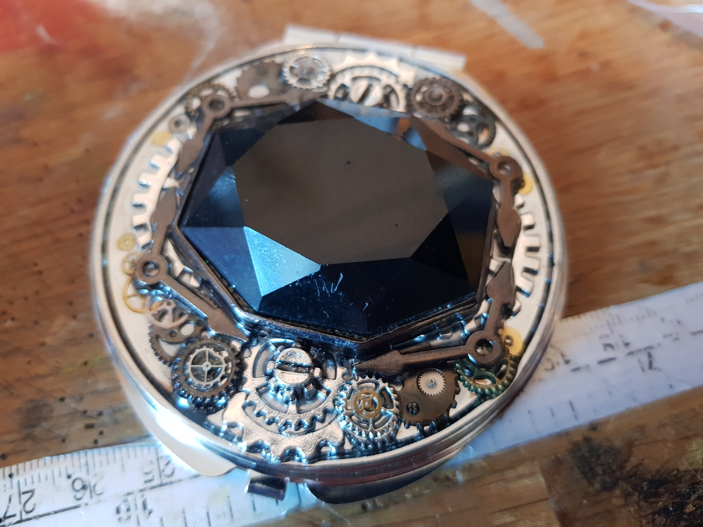 Large Black Faceted Cabochon Compact Mirror