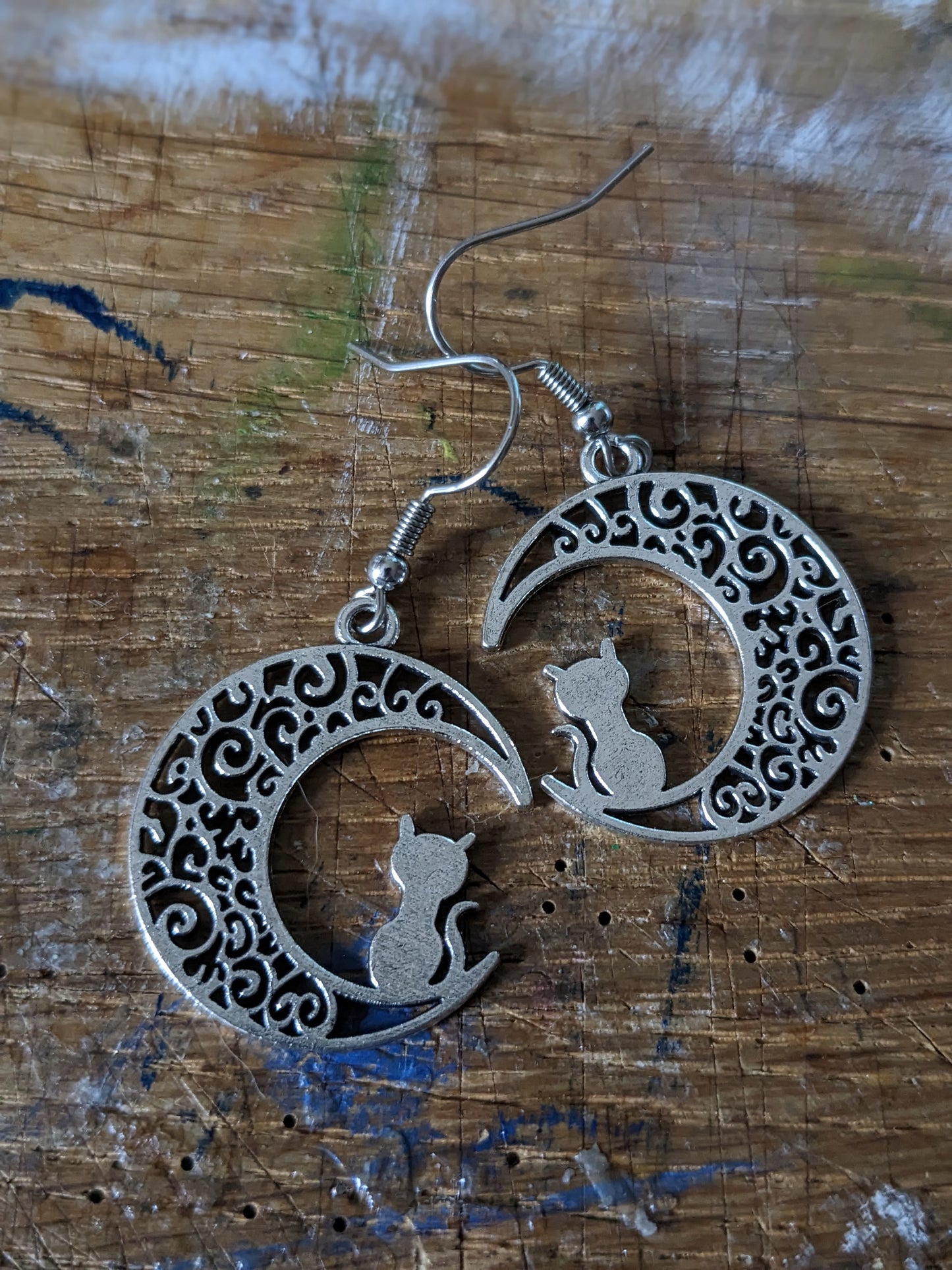 Silver Tone Filigree Moon and Cat Earrings