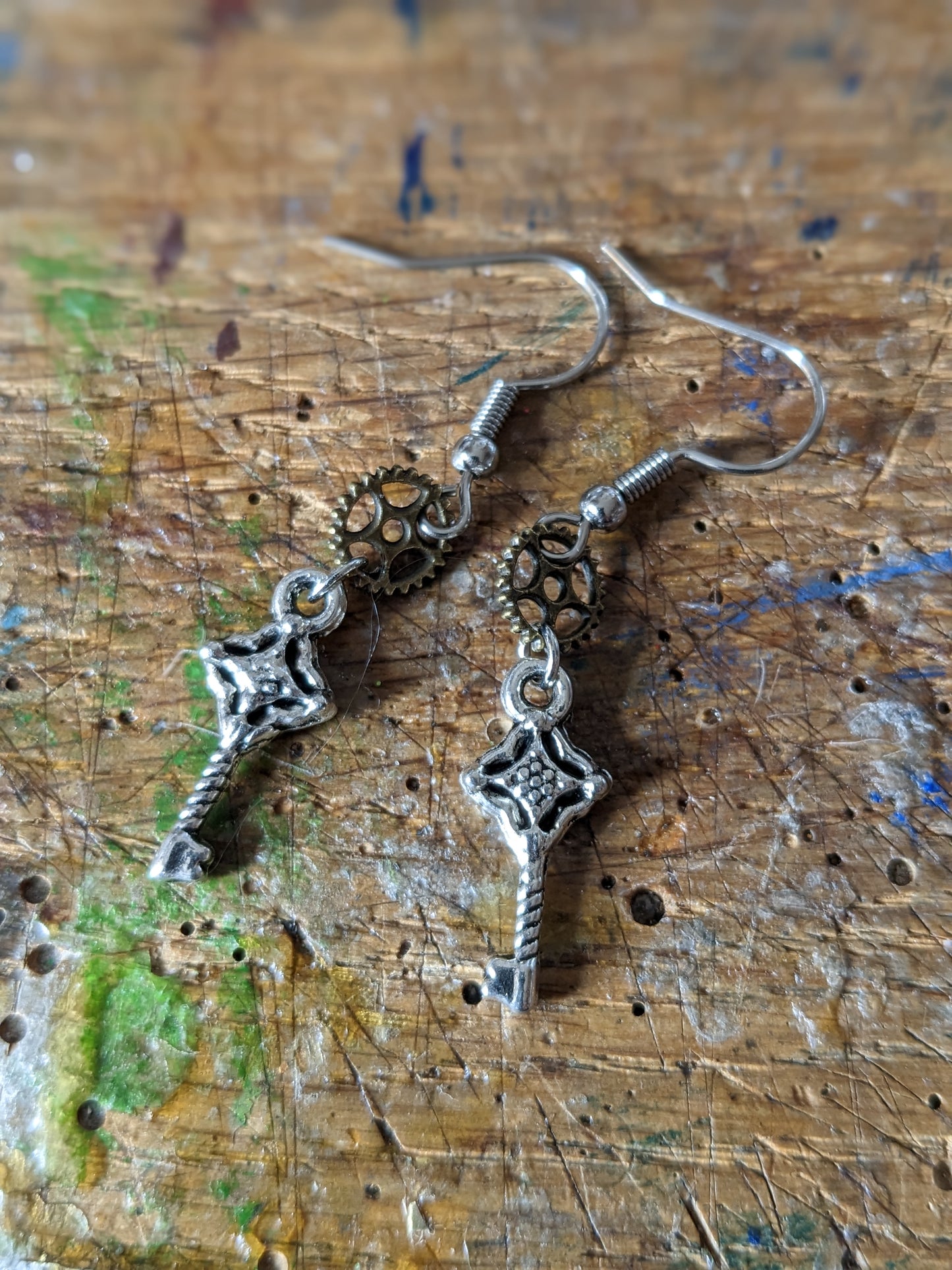 Tiny Key earrings