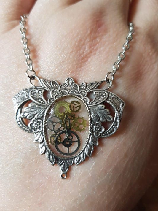 Victorian Style Silver Tone Necklace with Resin Set Watch Parts